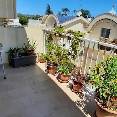 Marimar Apartment *